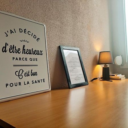 Au Coeur Du Grand Lyon A Cote De La Gare Part-Dieu Вильорбан Екстериор снимка